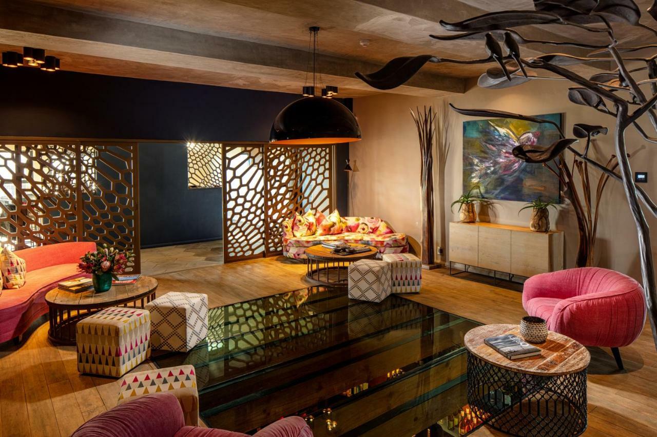 Sky Villa Boutique Hotel By Raw Africa Collection Plettenberg Bay Eksteriør bilde The interior of the restaurant