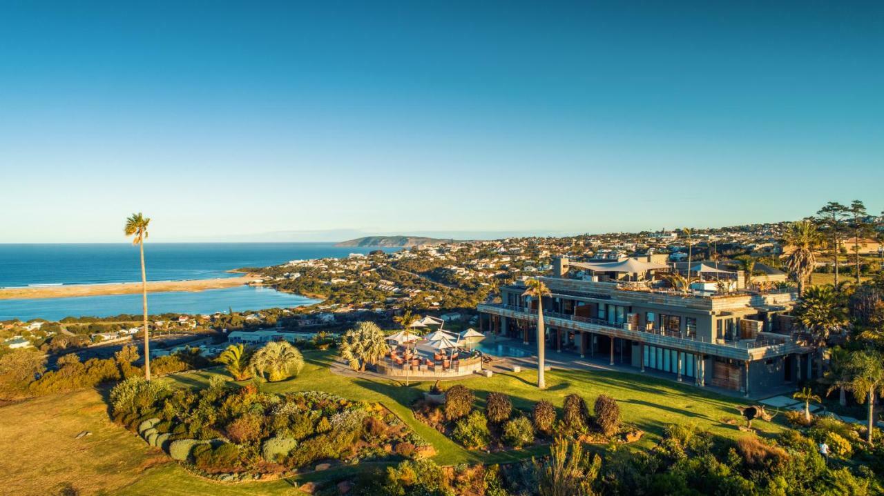Sky Villa Boutique Hotel By Raw Africa Collection Plettenberg Bay Eksteriør bilde Aerial view of the resort